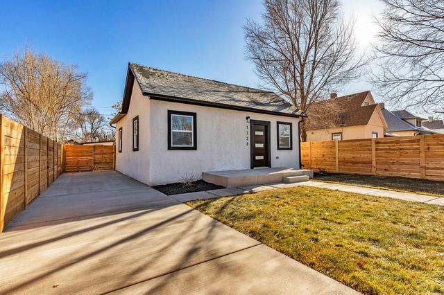 1328 Cypress St, Pueblo, CO 81004