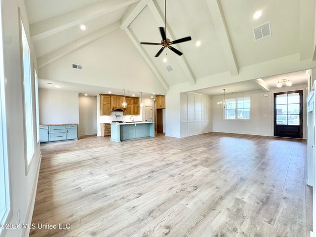 4220 Adriane Cove, Nesbit, MS 38651
