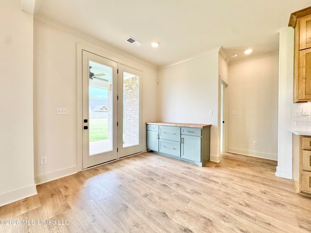 4220 Adriane Cove, Nesbit, MS 38651