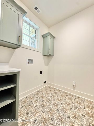 4220 Adriane Cove, Nesbit, MS 38651