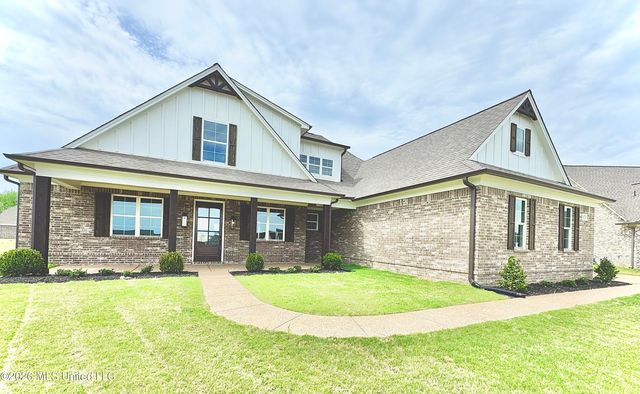 4220 Adriane Cove, Nesbit, MS 38651