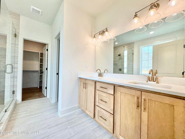 4220 Adriane Cove, Nesbit, MS 38651