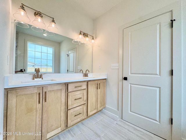 4220 Adriane Cove, Nesbit, MS 38651