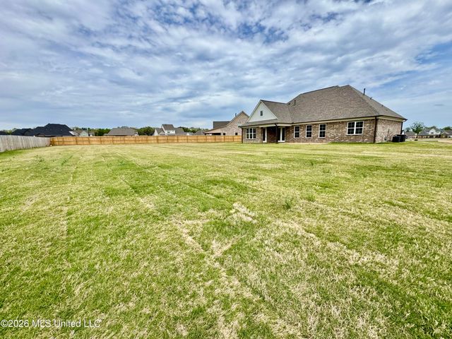 4220 Adriane Cove, Nesbit, MS 38651