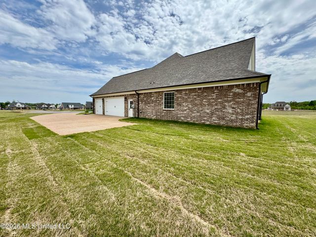 4220 Adriane Cove, Nesbit, MS 38651