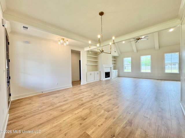 4220 Adriane Cove, Nesbit, MS 38651