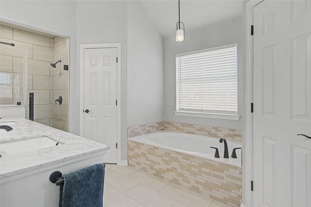 113 Brentwood Lane, Haslet, TX 76052