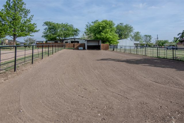 113 Brentwood Lane, Haslet, TX 76052