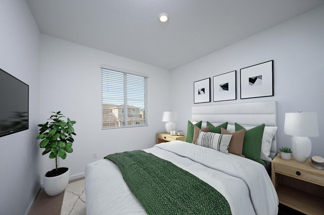 7325 Dorstone Way, Sacramento, CA 95829