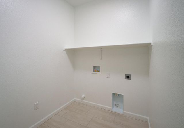 7325 Dorstone Way, Sacramento, CA 95829