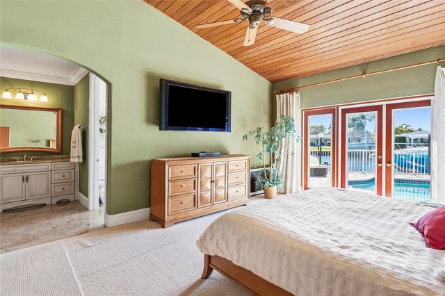 630 SE 9th Avenue, Pompano Beach, FL 33060