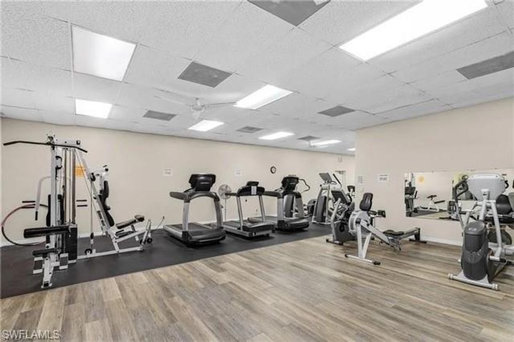 133 Belle Isle CIR, NAPLES, FL 34112 — photo 4