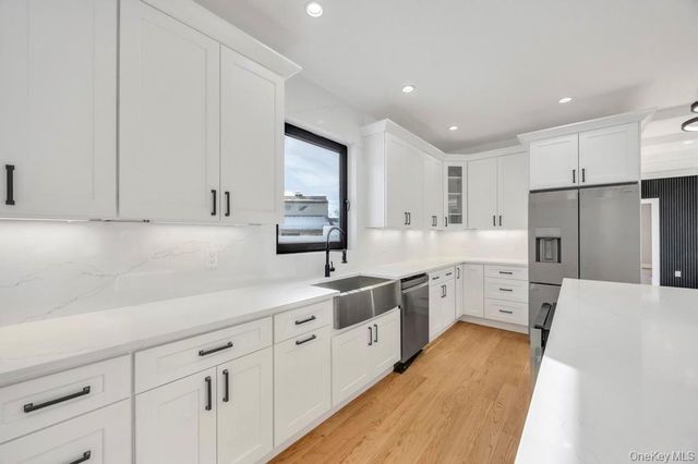 45 Ramble Lane, Levittown, NY 11756