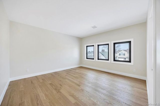 45 Ramble Lane, Levittown, NY 11756