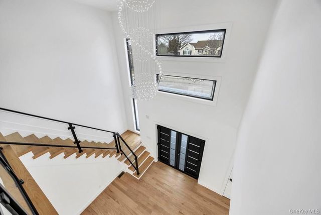 45 Ramble Lane, Levittown, NY 11756