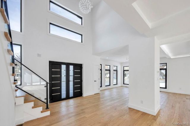 45 Ramble Lane, Levittown, NY 11756