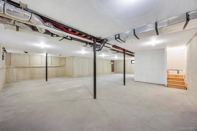 45 Ramble Lane, Levittown, NY 11756