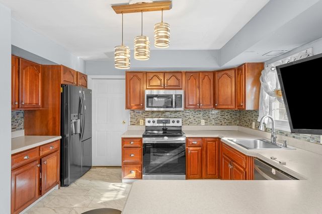 265 Winter St, Brockton, MA 02302