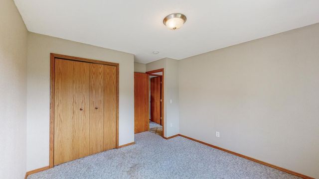 1920 10th Avenue NE, Byron, MN 55920