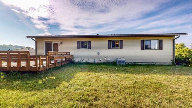 1920 10th Avenue NE, Byron, MN 55920