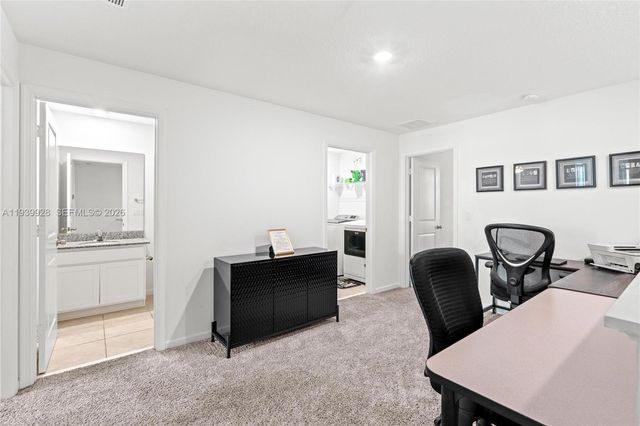 853 Seabright Ave, West Palm Beach, FL 33413