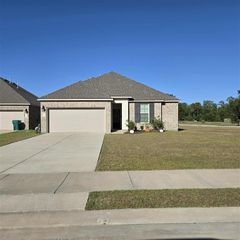 1701 Sawgrass Drive, Westlake, LA 70669