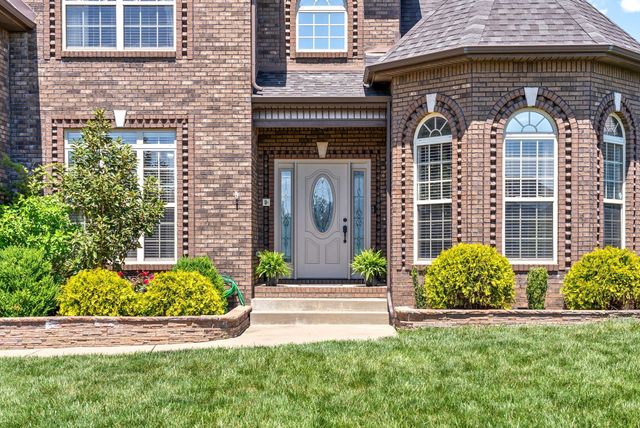1533 Green Grove Way, Clarksville, TN 37043