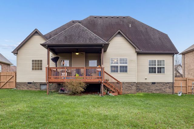 1533 Green Grove Way, Clarksville, TN 37043