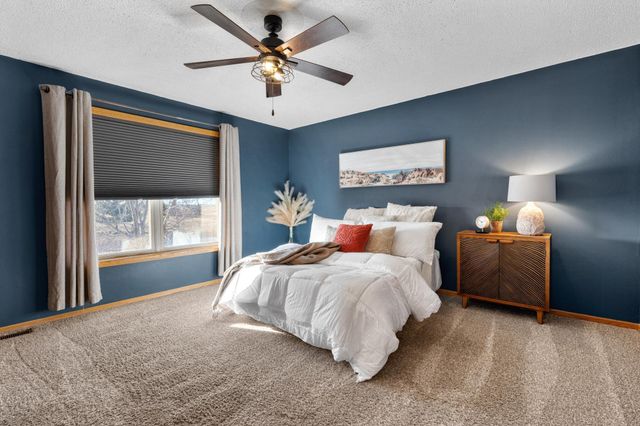 1563 Ponderosa Lane, New Richmond, WI 54017