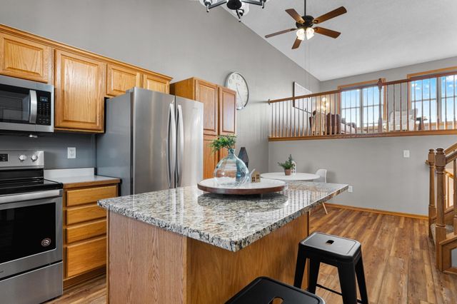 1563 Ponderosa Lane, New Richmond, WI 54017