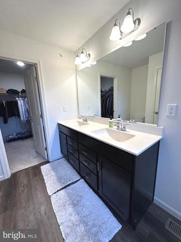 11 WOODS DRIVE, Camp Hill, PA 17011