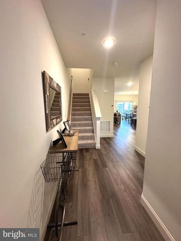 11 WOODS DRIVE, Camp Hill, PA 17011