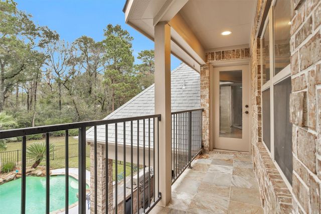 11018 Lake Windcrest, Magnolia, TX 77354