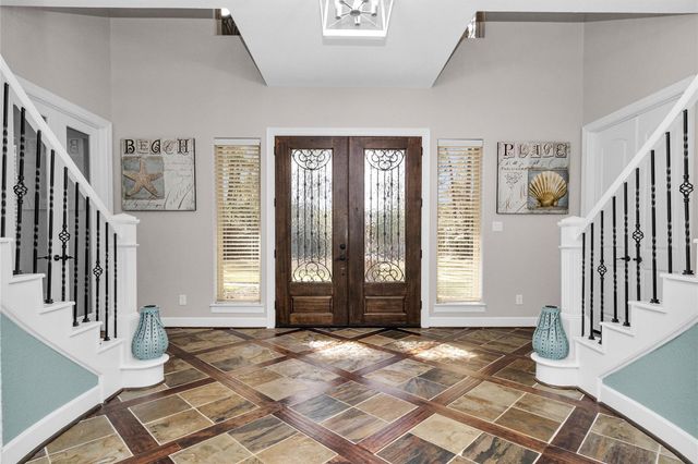 11018 Lake Windcrest, Magnolia, TX 77354