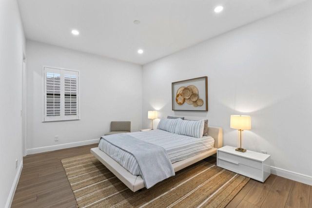 6990 NW 27th Avenue, Boca Raton, FL 33496