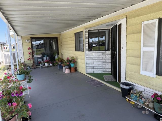 601 N Kirby Street 557, Hemet, CA 92545