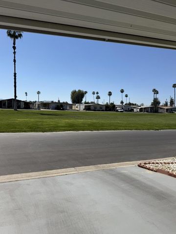 601 N Kirby Street 557, Hemet, CA 92545