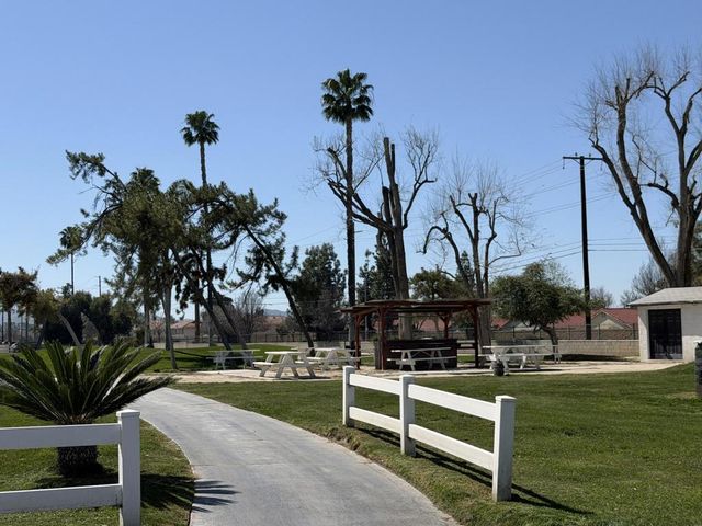 601 N Kirby Street 557, Hemet, CA 92545