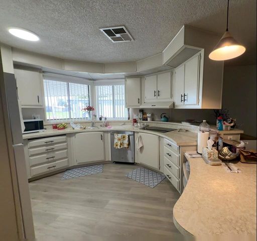 601 N Kirby Street 557, Hemet, CA 92545