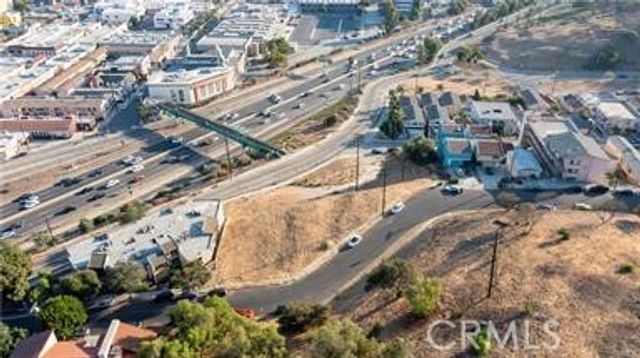 700 Lookout Dr, Los Angeles, CA 90012