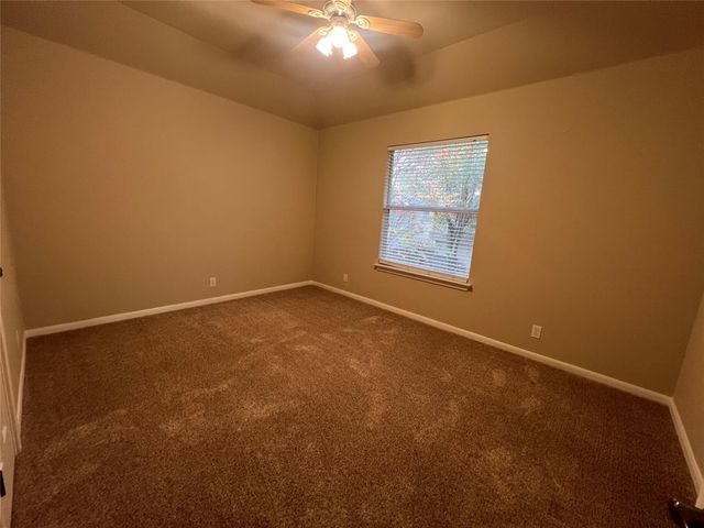 9325 Bavaria LN, Austin, TX 78749