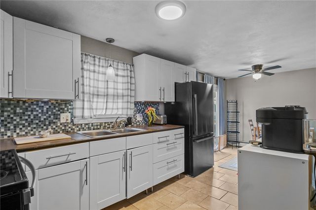 74 Canonchet Street, Providence, RI 02908