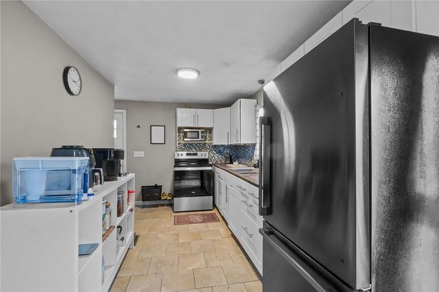 74 Canonchet Street, Providence, RI 02908