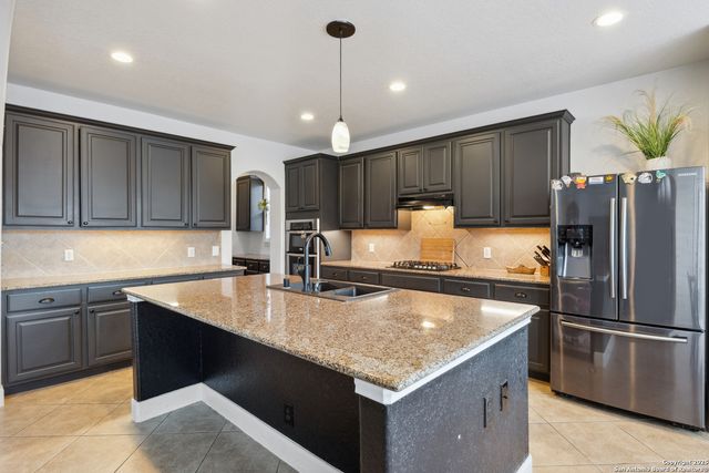 538 CALM SPGS, San Antonio, TX 78260