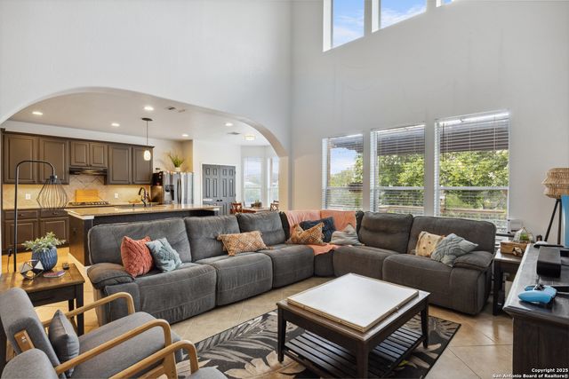 538 CALM SPGS, San Antonio, TX 78260