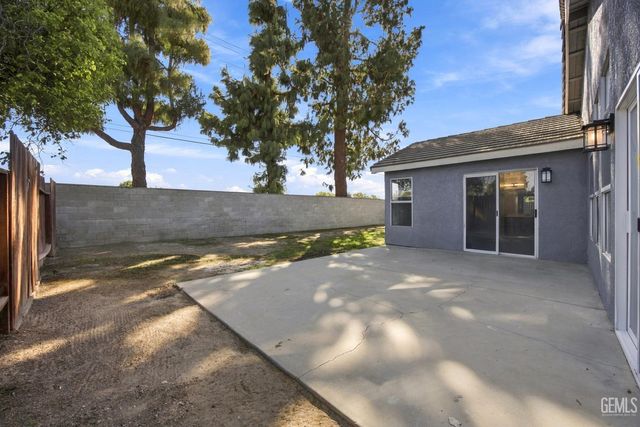 11609 Hannah Denise Avenue, Bakersfield, CA 93312