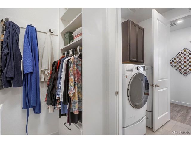 8537 S Quemoy St, Aurora, CO 80016