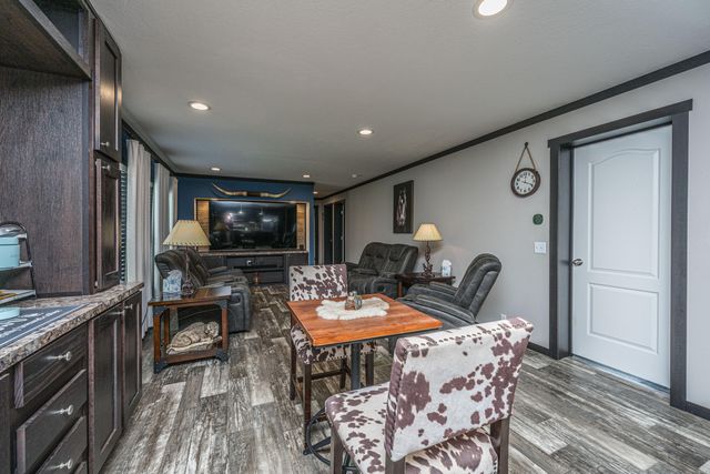 189 Cupid Court, Eutawville, SC 29048