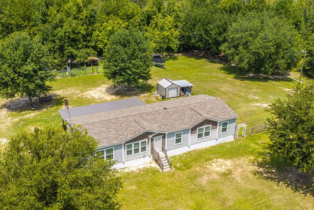 189 Cupid Court, Eutawville, SC 29048