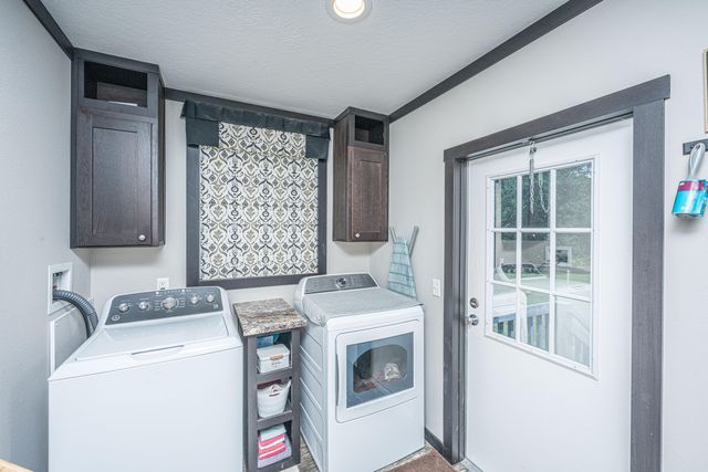 189 Cupid Court, Eutawville, SC 29048